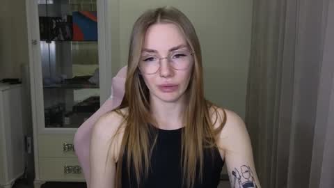 Eliana online show from 12/09/24, 03:00