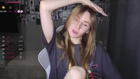 Eliana online show from 03/22/26, 10:40