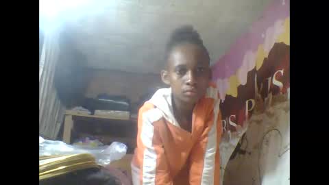 yanah online show from 10/05/25, 04:27