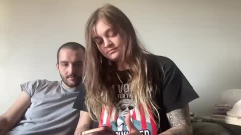 Nina online show from 12/30/24, 08:04