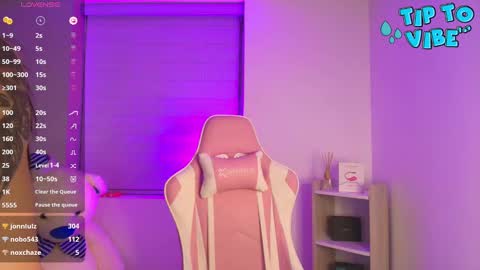 Snapshot of liujunne chatting on 12/15/24, 12:07 Junne liu online show from 12/15/24, 12:07