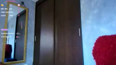 Snapshot of liuscast_22 chatting on 11/09/25, 12:47 Luis Castro online show from 11/09/25, 12:47