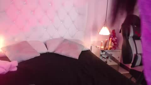 Nicky online show from 01/13/26, 08:03