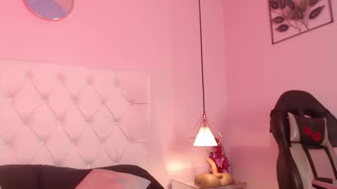 Nicky online show from 02/24/26, 07:45