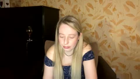 Snapshot of livandria chatting on 03/26/26, 06:46 Livandria online show from 03/26/26, 06:46