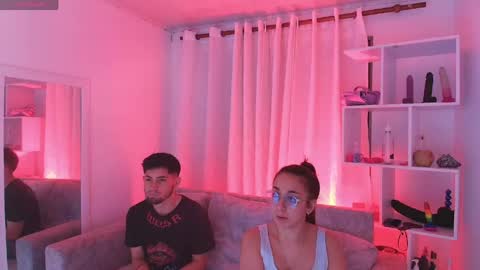 Angie and Sebas online show from 05/26/26, 11:12