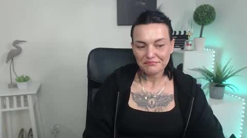 Livia online show from 03/09/26, 07:34