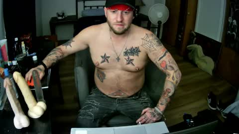 livingpuddle online show from 05/07/26, 02:50