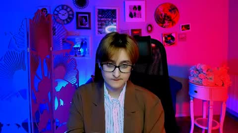 LixeLuna online show from 04/07/26, 06:36