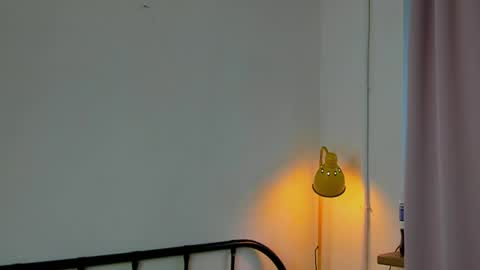 liyaflyhigh online show from 04/25/26, 04:48