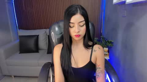 LIZ online show from 04/16/26, 10:45