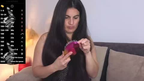 liz online show from 02/04/25, 08:28