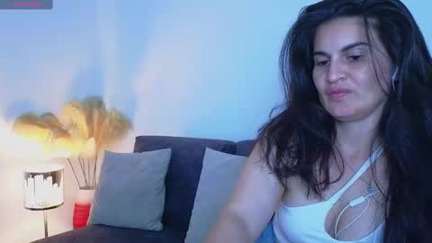 liz online show from 02/18/25, 04:05