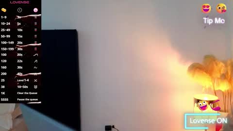 liz online show from 03/06/25, 06:16