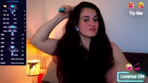 liz online show from 03/10/25, 06:34