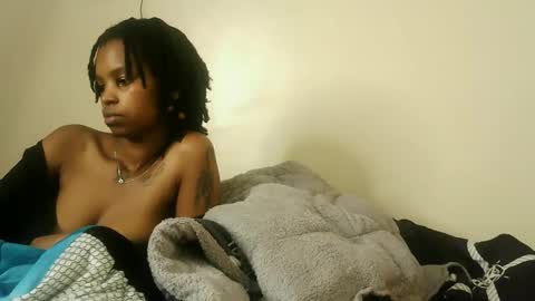 liz_lovie online show from 05/10/26, 09:53