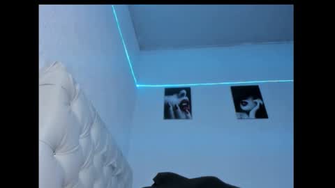 liza_25 online show from 03/18/26, 04:59