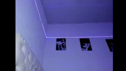 liza_25 online show from 04/08/26, 05:40