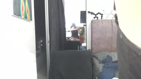 Liza Thurner online show from 01/26/25, 12:05