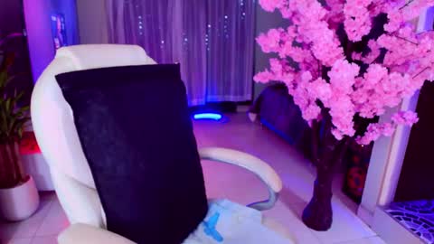 Liza Goth online show from 10/07/25, 11:13