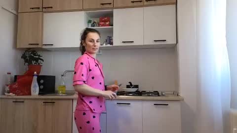 Liza online show from 02/07/25, 10:40