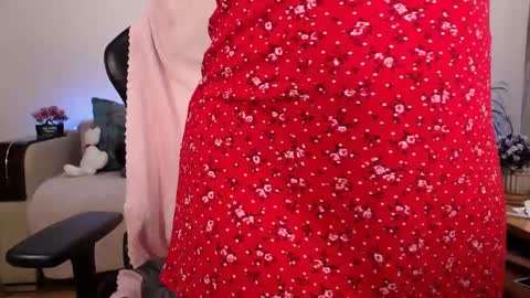    online show from 03/01/25, 06:32