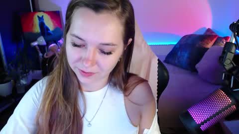 LIzaSwan online show from 11/15/25, 06:04