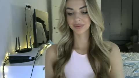 LizaSweetyy online show from 02/24/26, 10:02