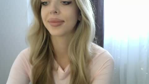 LizaSweetyy online show from 05/20/26, 11:16