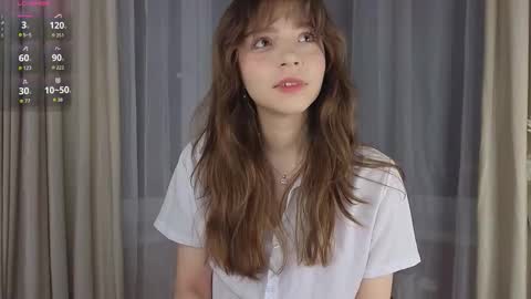 Hello there im Amelia Im new here Lets have fun online show from 12/15/25, 03:11