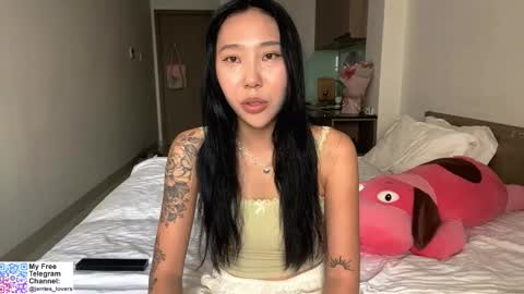 Lizz online show from 10/30/25, 06:48