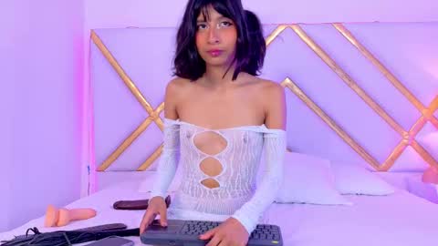 Lizette Kitty online show from 10/07/25, 04:09