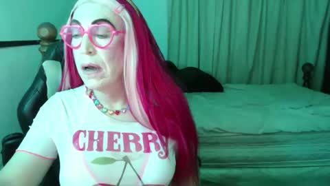 Lizi Chery Strawbery online show from 04/06/26, 08:04