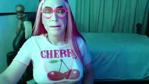 Lizi Chery Strawbery online show from 04/19/26, 09:30