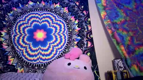 Lizz  online show from 02/11/25, 05:50