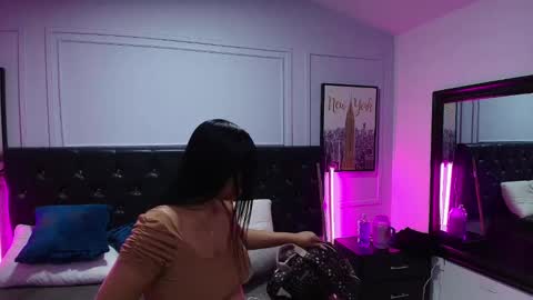 Lizz  online show from 02/12/25, 11:29