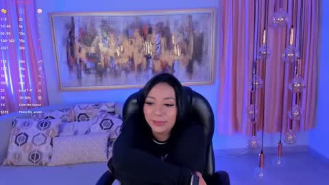 Lizzi  online show from 02/13/25, 12:13