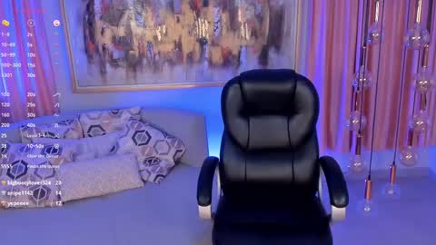 Lizzi  online show from 02/13/25, 06:20