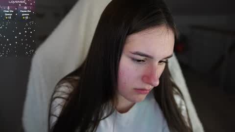 Snapshot of lizzi_fox chatting on 02/04/26, 11:42 Lizi-Fox online show from 02/04/26, 11:42