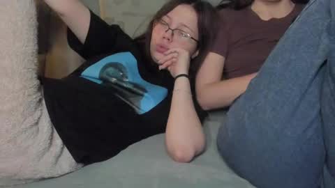 lizzi_muur online show from 02/01/25, 01:51