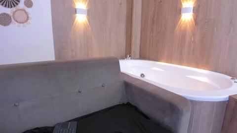 lizzie_williamss online show from 03/13/26, 03:13