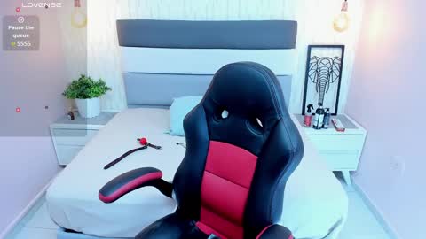        online show from 01/15/25, 07:55