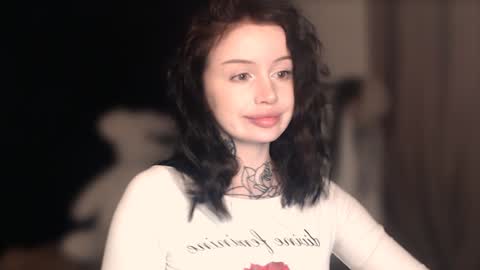 Snapshot of lizziesweety chatting on 01/06/25, 10:47 liza liza liza online show from 01/06/25, 10:47