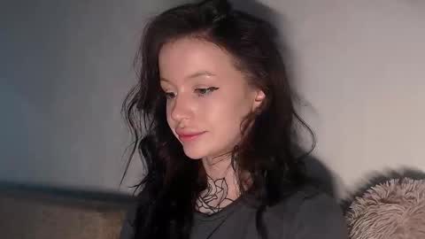 Snapshot of lizziesweety chatting on 01/15/26, 05:16 liza liza liza online show from 01/15/26, 05:16