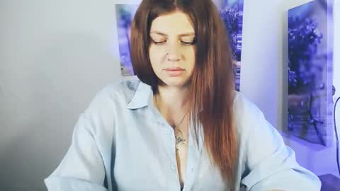 Lizzy3 online show from 06/07/26, 08:40