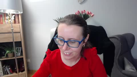 Lizzy online show from 04/01/26, 04:35