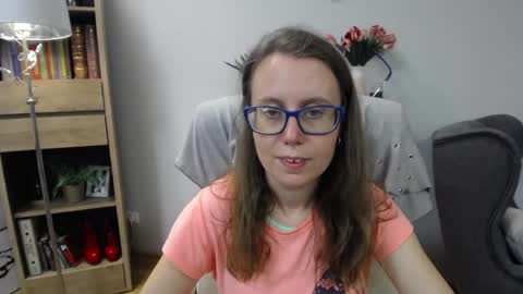 Lizzy online show from 06/08/26, 04:35