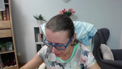 Lizzy online show from 07/02/26, 04:29