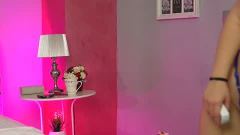 Lizzy online show from 05/27/26, 05:21