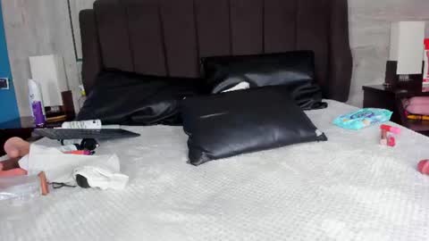 LizzySato online show from 06/11/26, 12:32